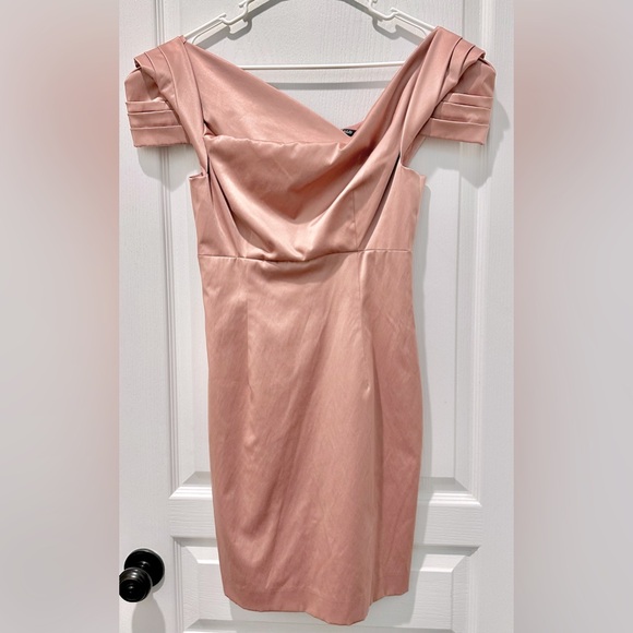 NWT Black Halo Short Sleeve Janna Mini Cocktail Dress ZB8